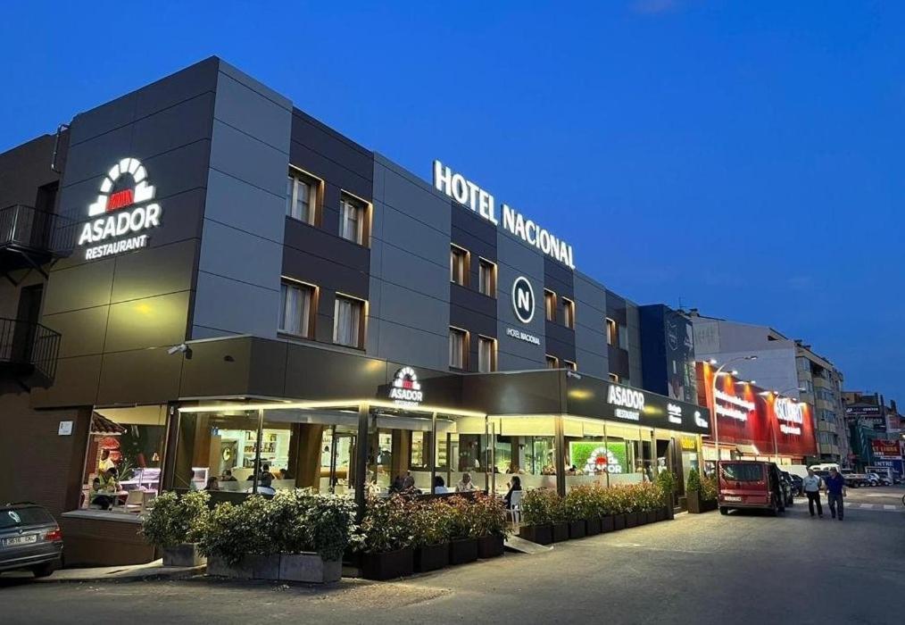 Hotel Nacional La Jonquera Dış mekan fotoğraf